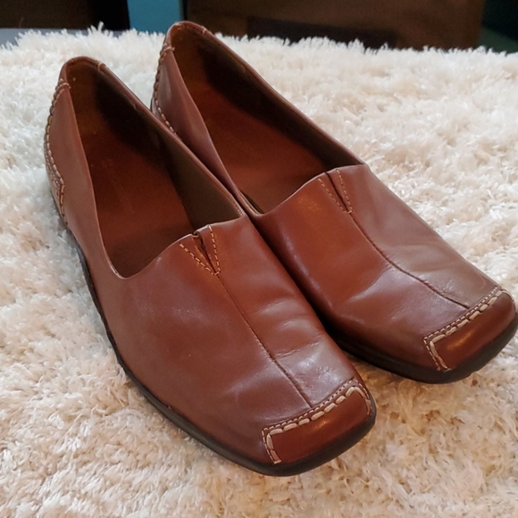 Naturalizer Brown Leather Women's Loafers 9.5 M - Picture 2 of 8